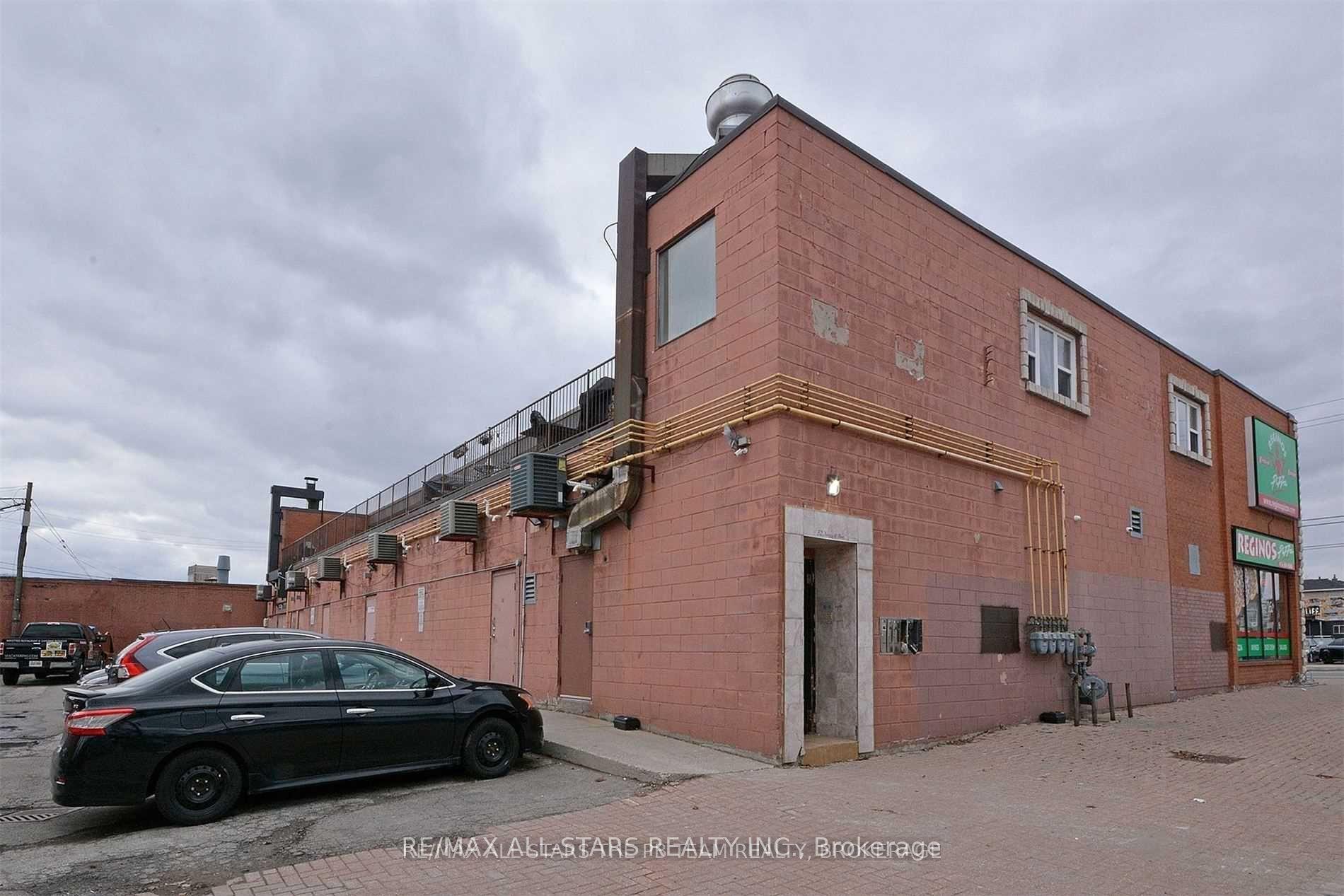 52 August Avenue 202 #202, Toronto — Condo for lease, photo 1