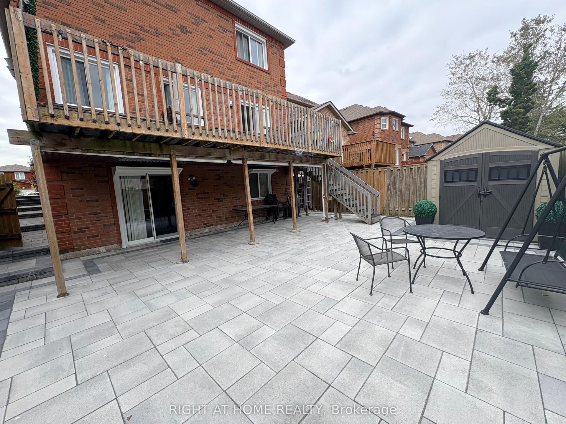 5260 Floral Hill-Basement Crescent, Mississauga — Detached for lease, photo 1