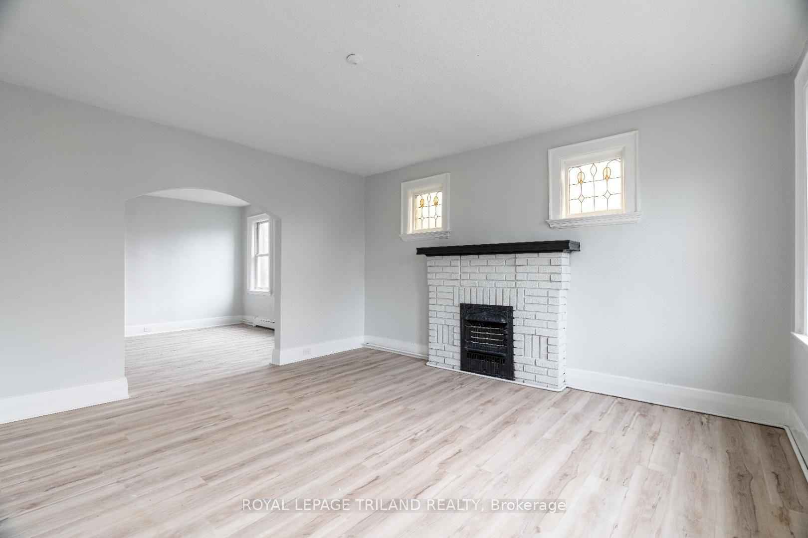 425 Mckenzie Avenue 3 #3, London South — Multiplex for lease, photo 1