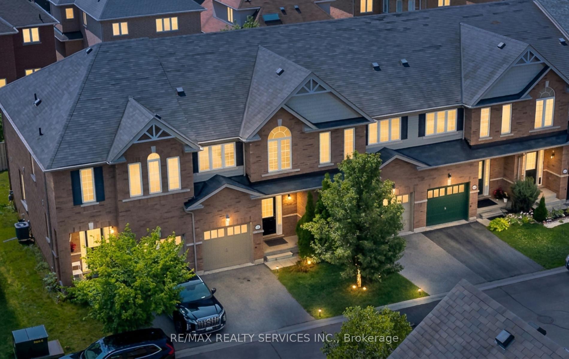 651 Farmstead Drive 90 #90, Milton — Townhouse for sale, photo 1
