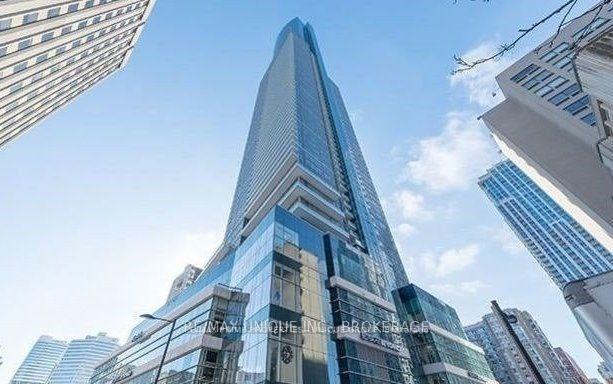 386 Yonge Street 3807 #3807 — photo 1