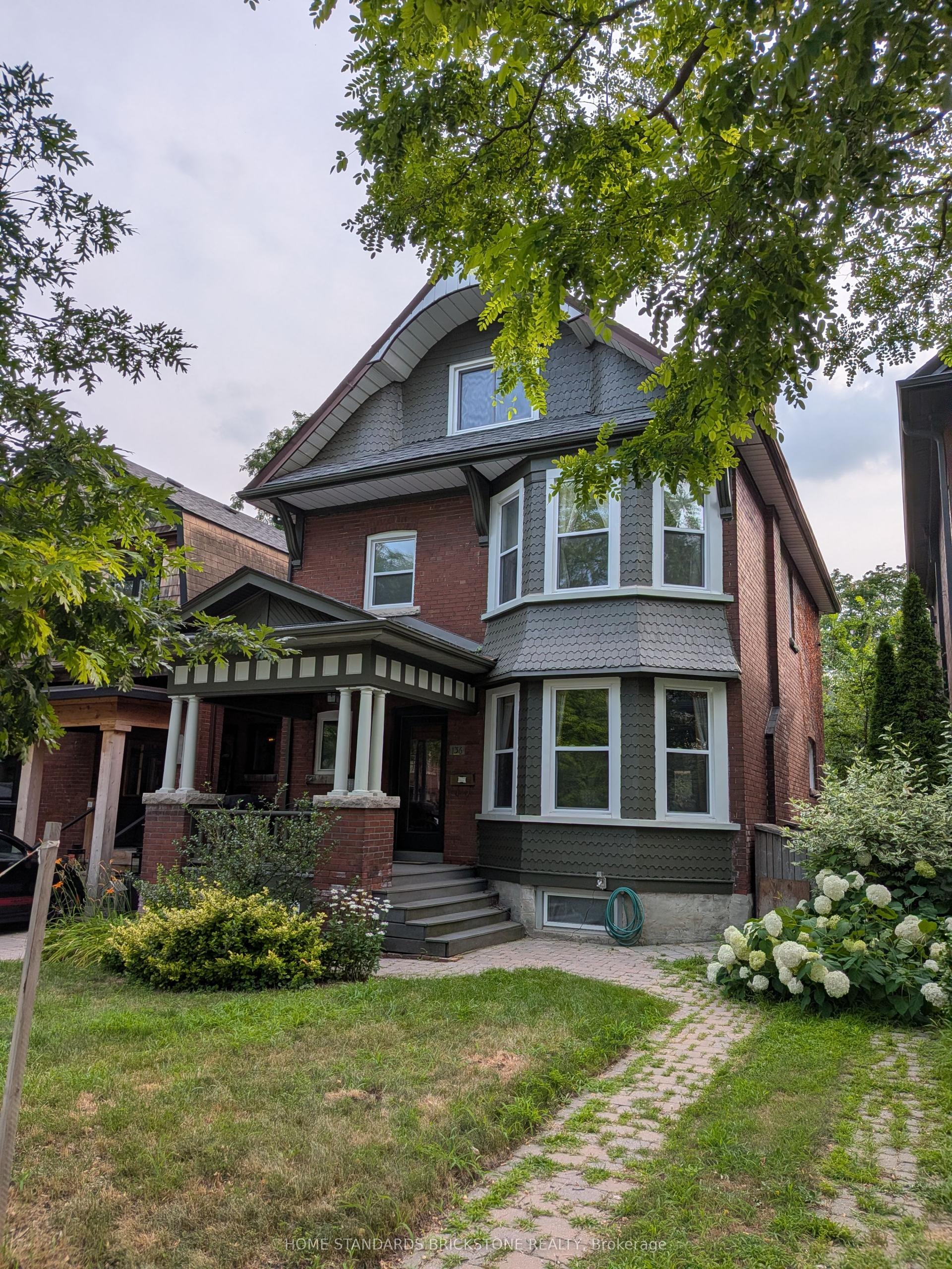 136 Medland Street, Toronto — Detached for sale, photo 1