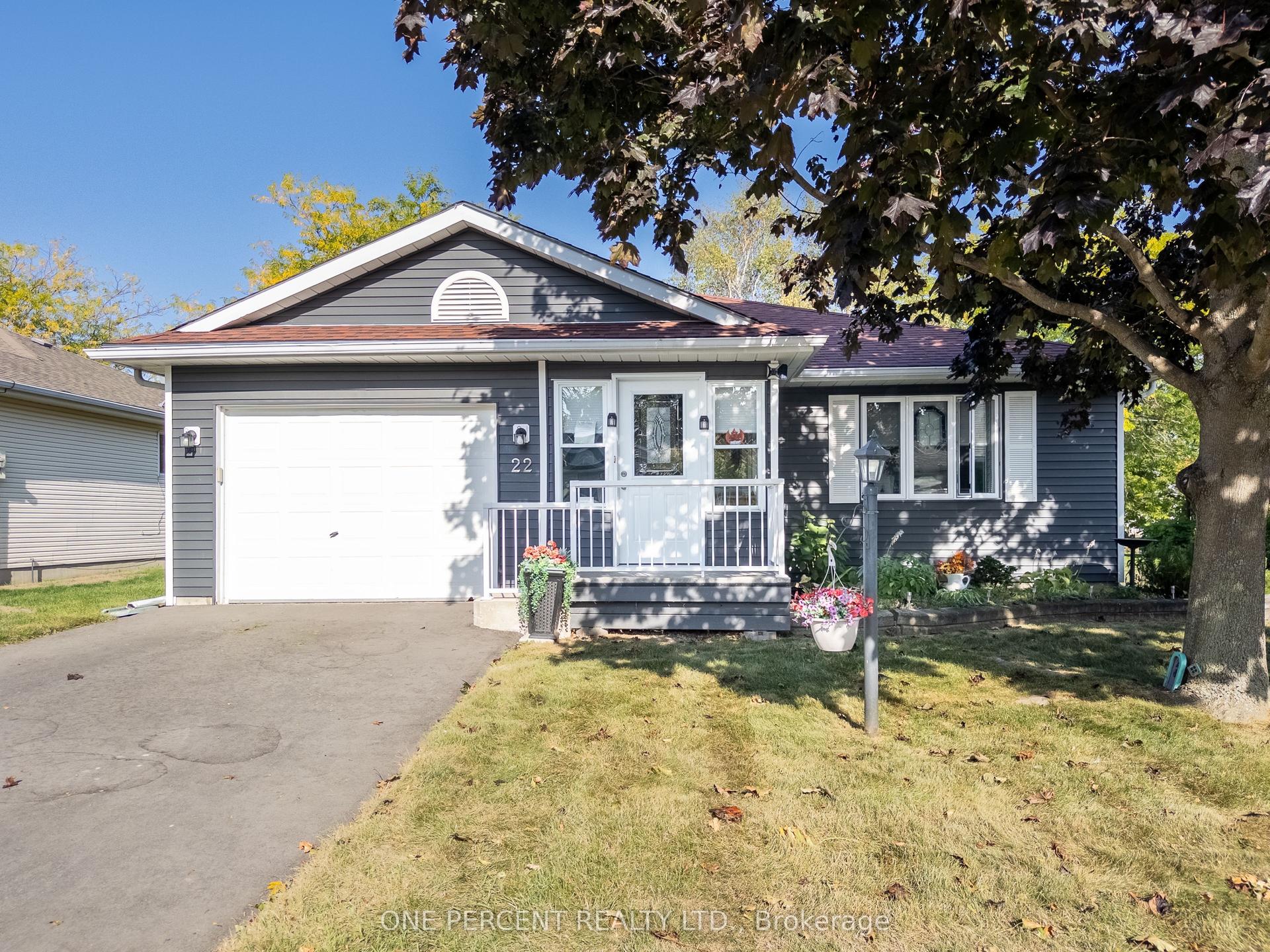 22 HERITAGE Drive, Prince Edward County — Detached for sale, photo 1