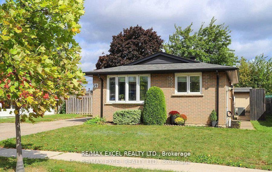 59 Parkington Crescent — photo 1