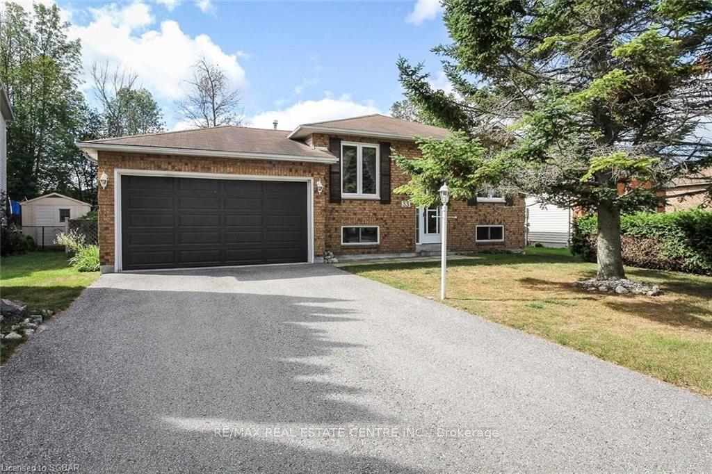 33 Evergreen Crescent, Wasaga Beach — Detached for lease, photo 1