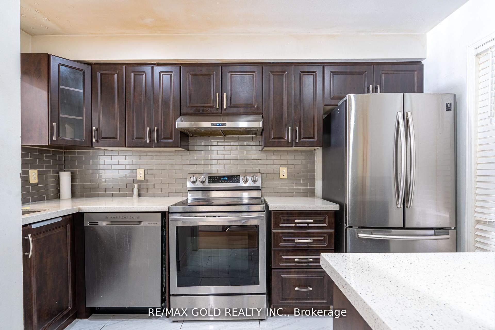 25 Clover Bloom Road — photo 1