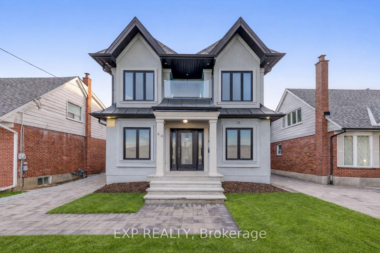 44 Tower Drive — photo 1