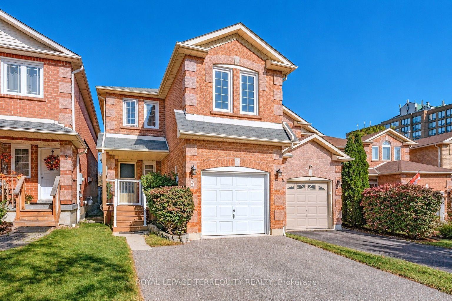 5 Heaver Drive, Whitby — Detached for sale, photo 1