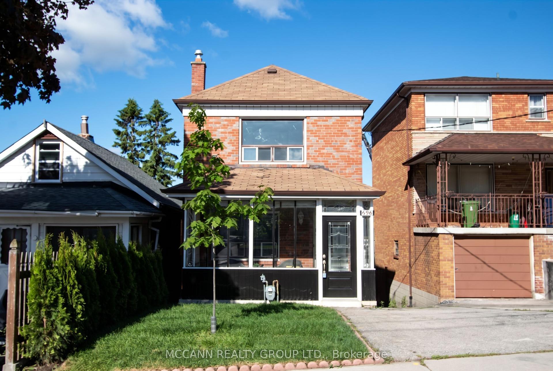 496 Northcliffe Boulevard Mn&2nd #Mn&2nd, Toronto — Detached for lease, photo 1