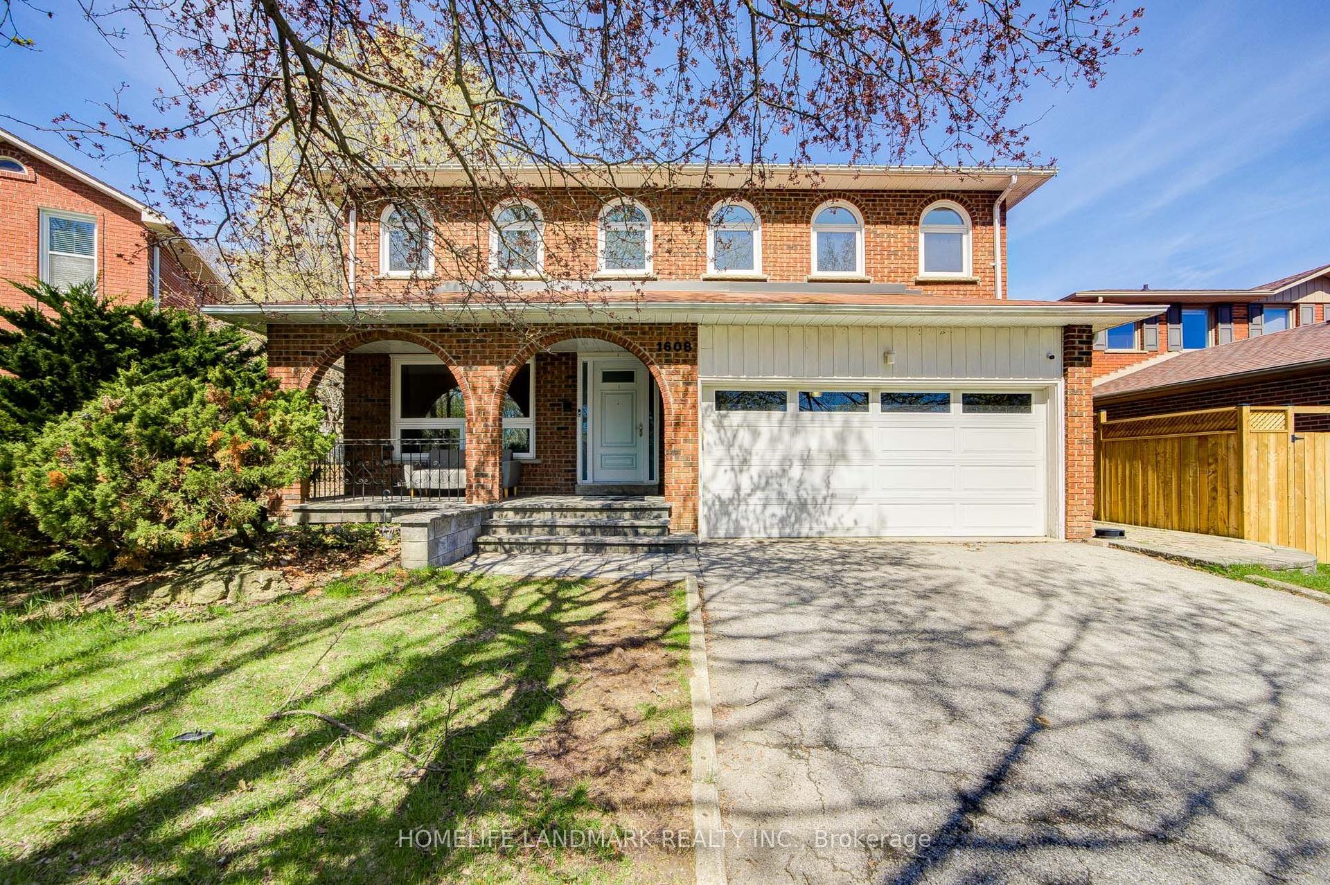 1608 Sherwood Forrest Circle — photo 1