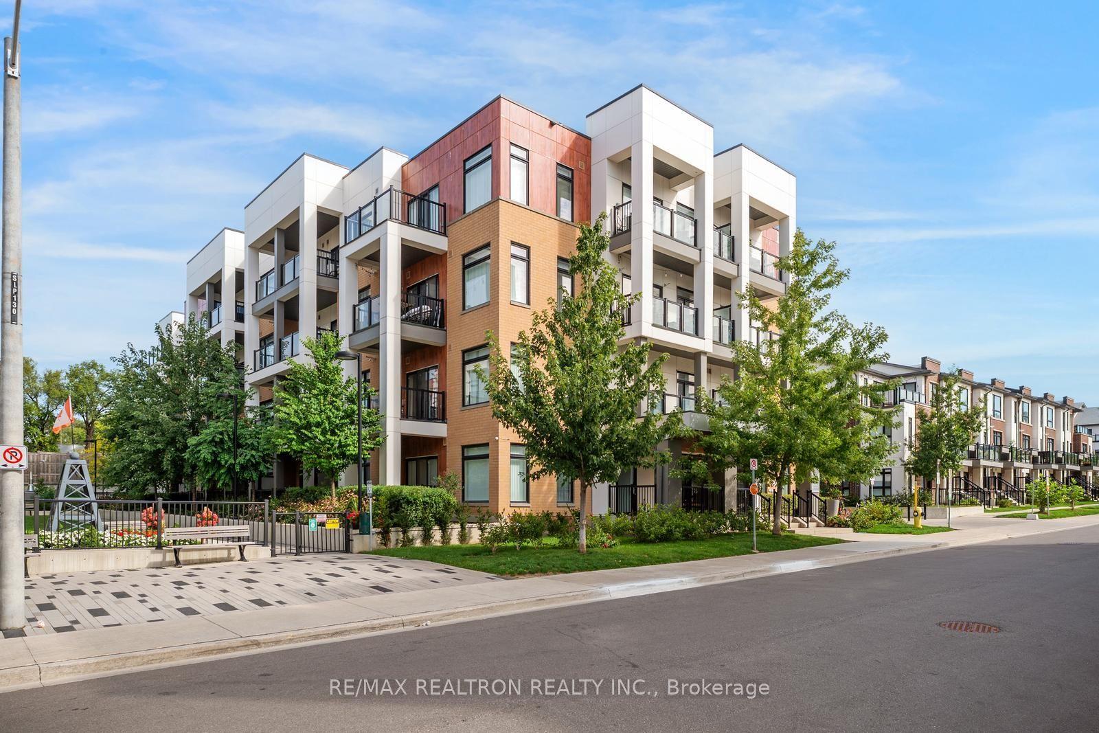 120 Canon Jackson Drive 304 #304, Toronto — Condo for sale, photo 1