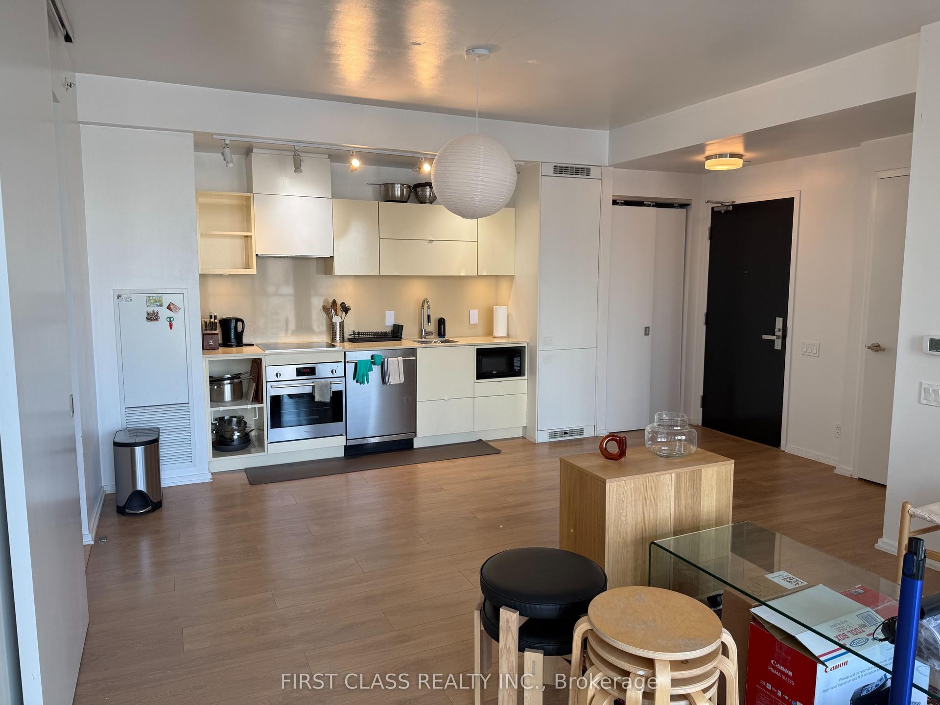 125 Peter Street 1609 #1609, Toronto — Condo for lease, photo 1