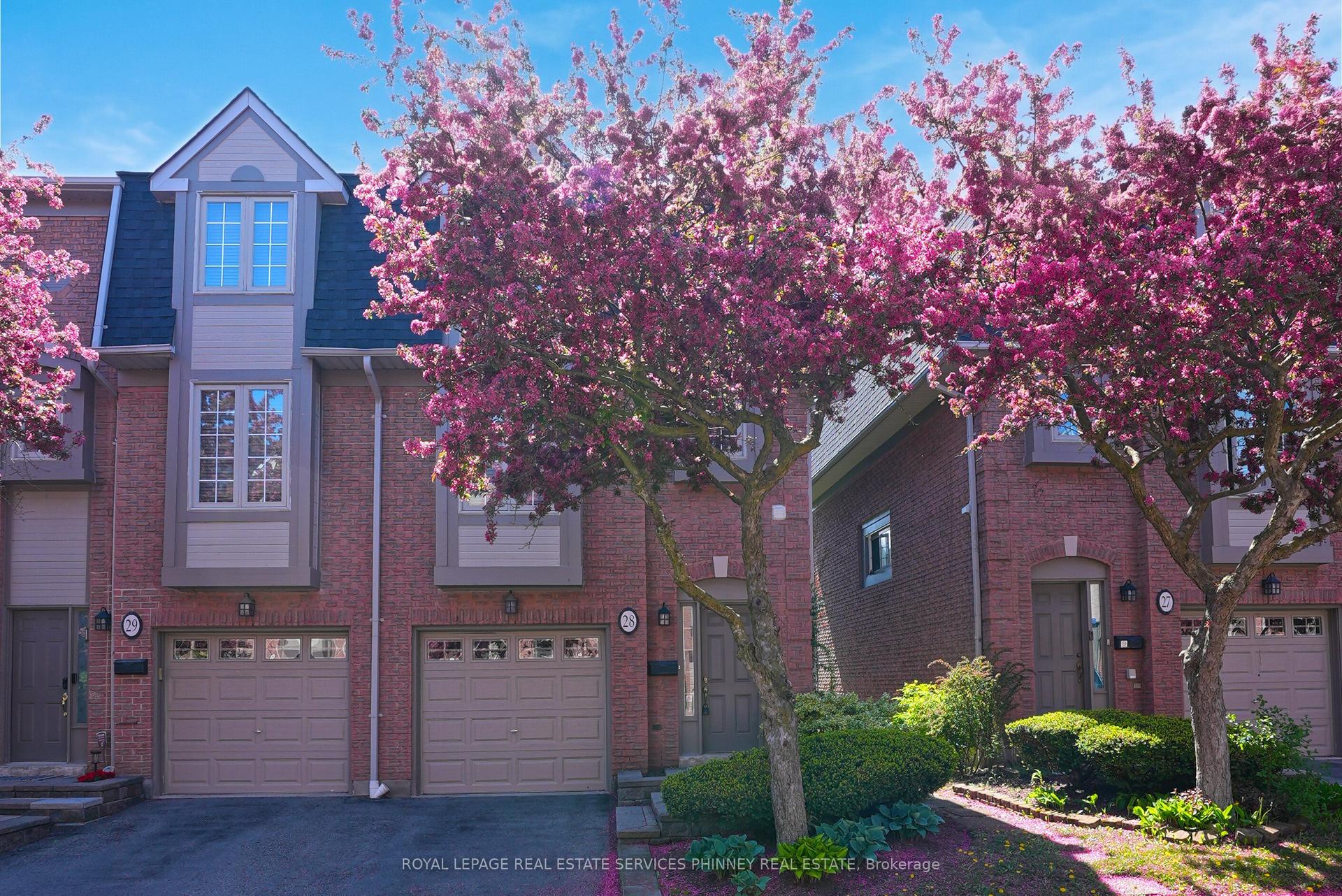 3140 Fifth Line W 28 #28, Mississauga — Condo Town for sale, photo 1