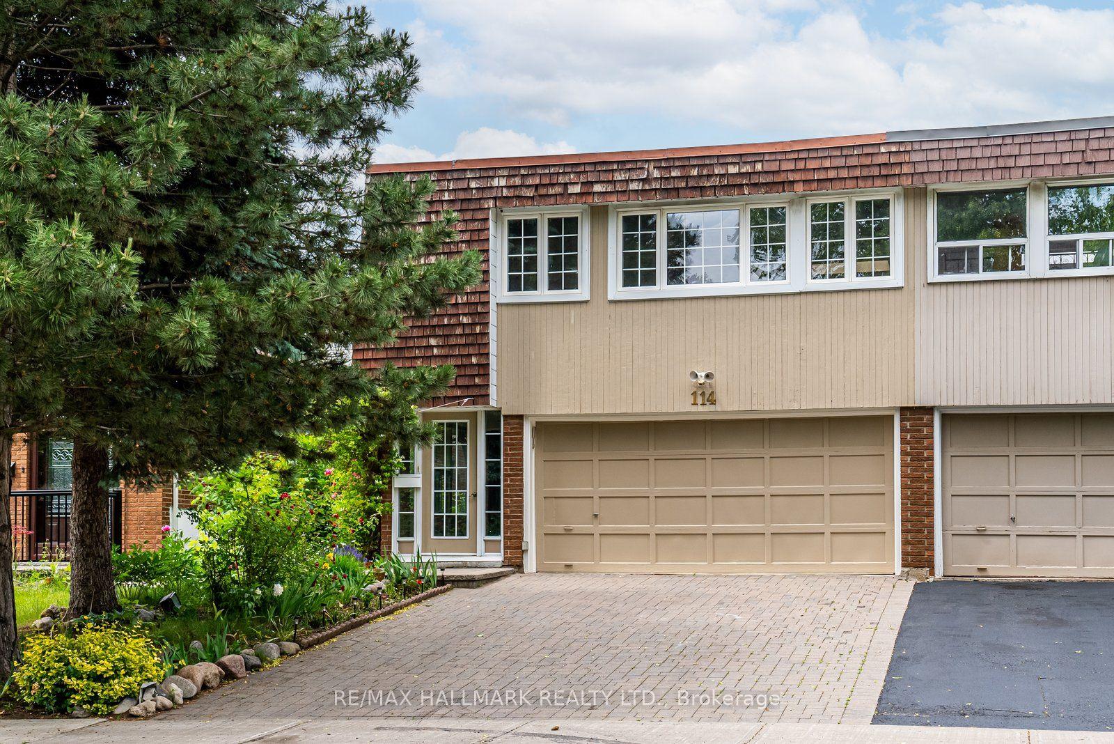 114 Angus Drive — photo 1