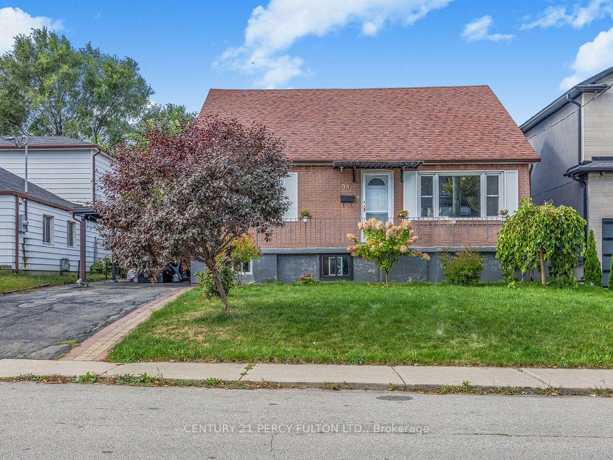 98 Westbourne Avenue, Toronto — Detached for lease, photo 1