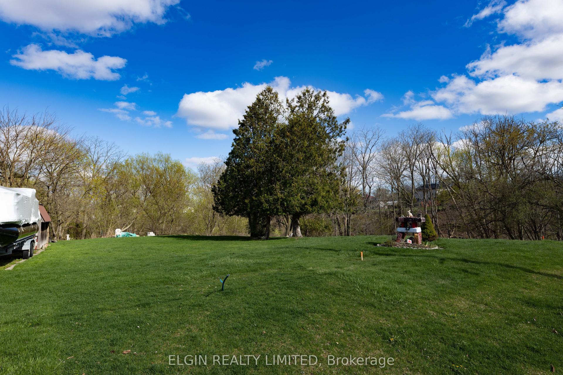 36 Third Avenue — photo 1