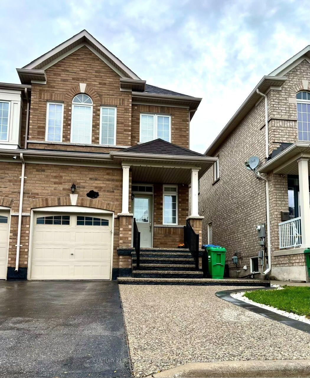 62 Crumlin Crescent Upper #Upper, Brampton — Semi-Detached for lease, photo 1
