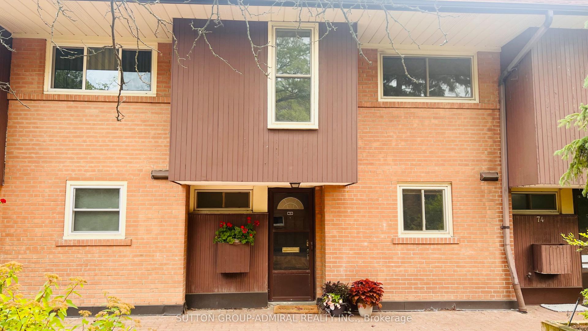 6 Esterbrooke Avenue 73 #73, Toronto — Condo Town for sale, photo 1