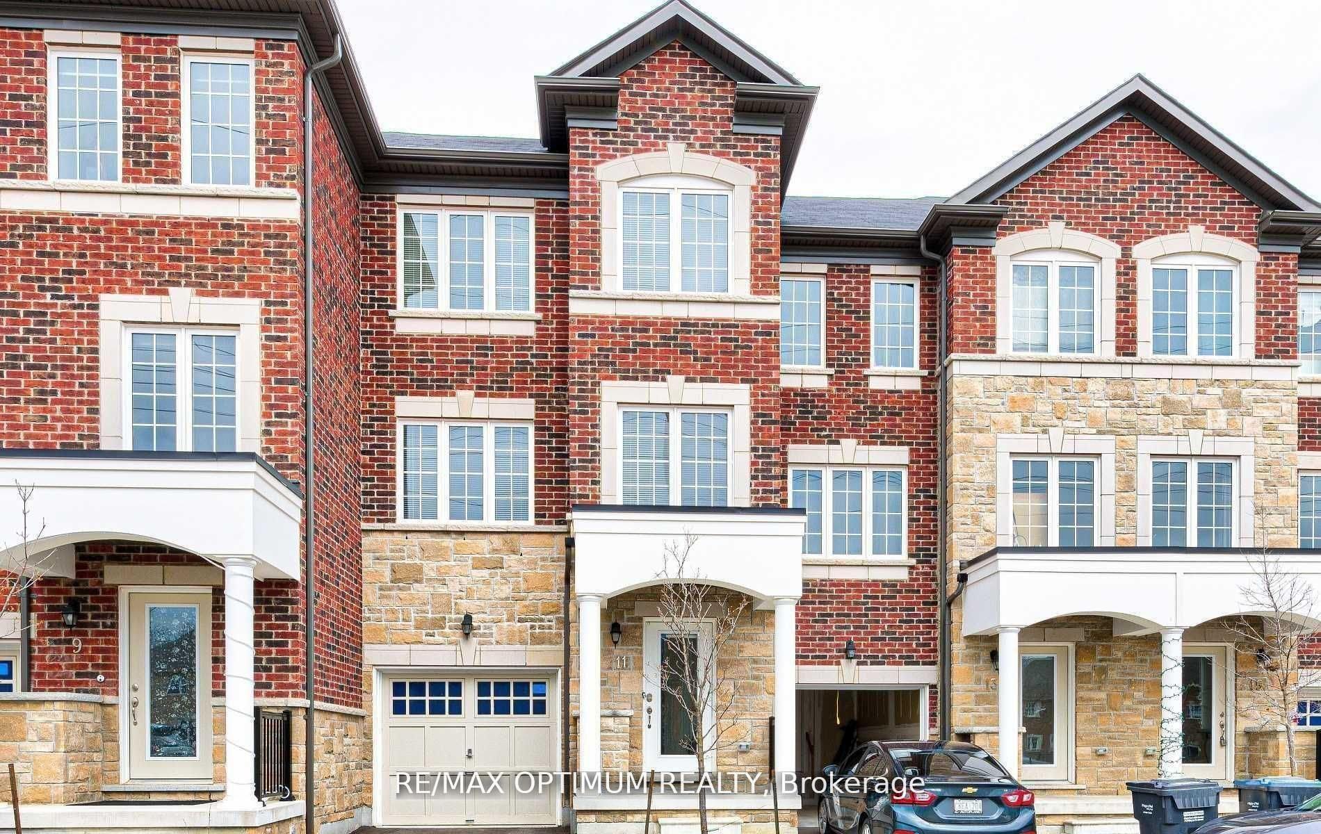 6 - 11 Autumnwood Avenue — photo 1