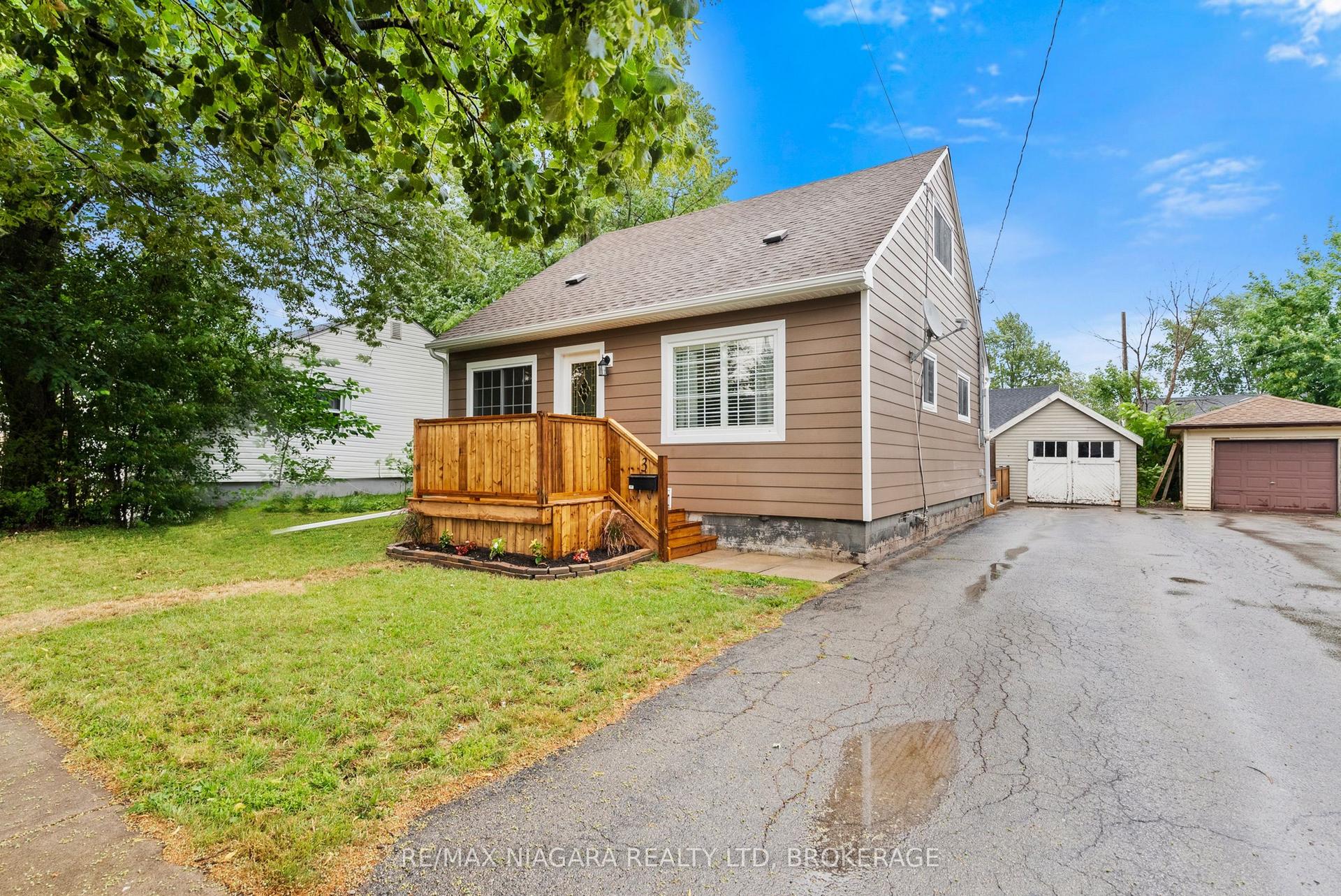 3 Osborne Street, Fort Erie — Detached for sale, photo 1