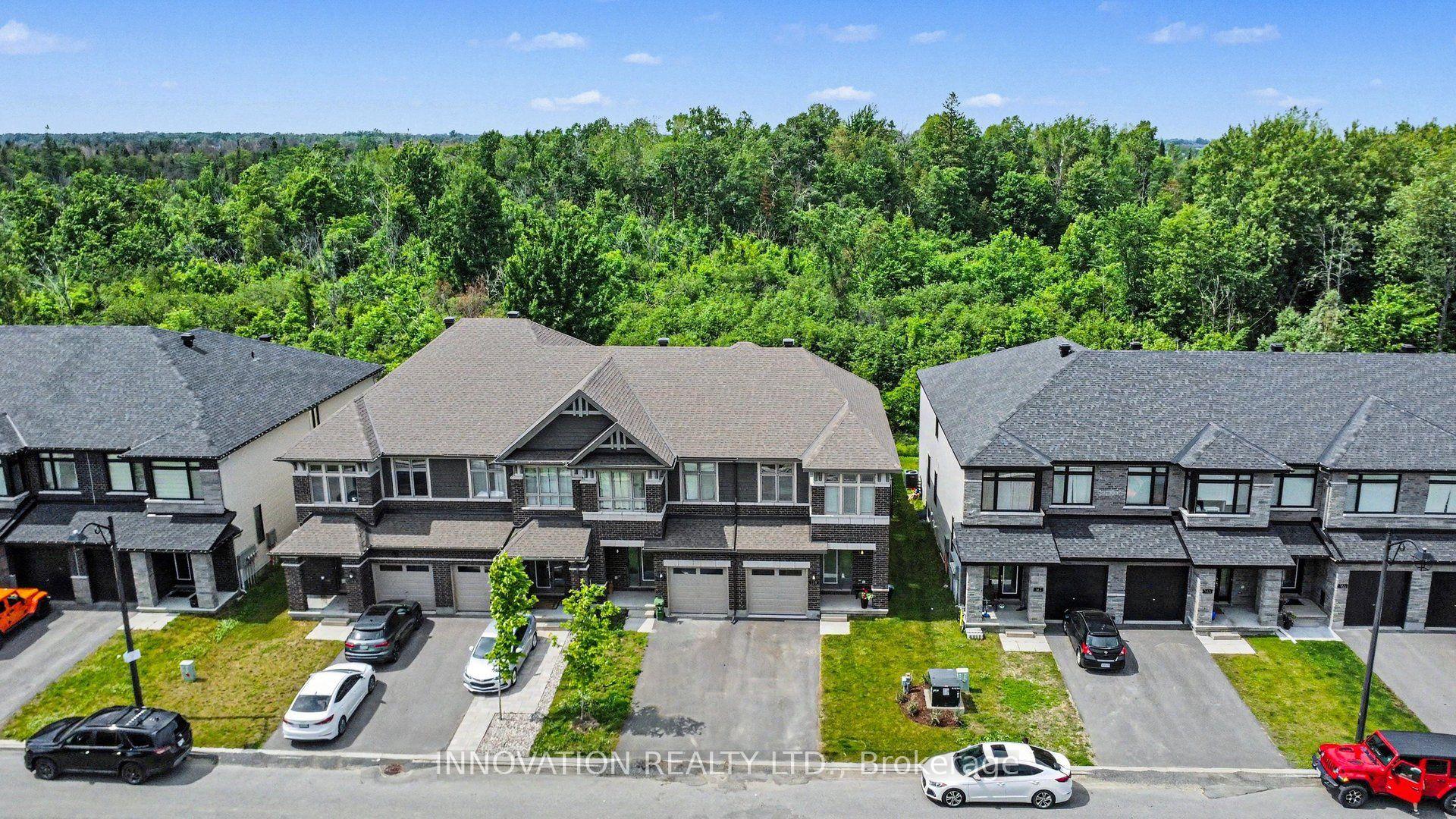 159 Wabikon Crescent S — photo 1