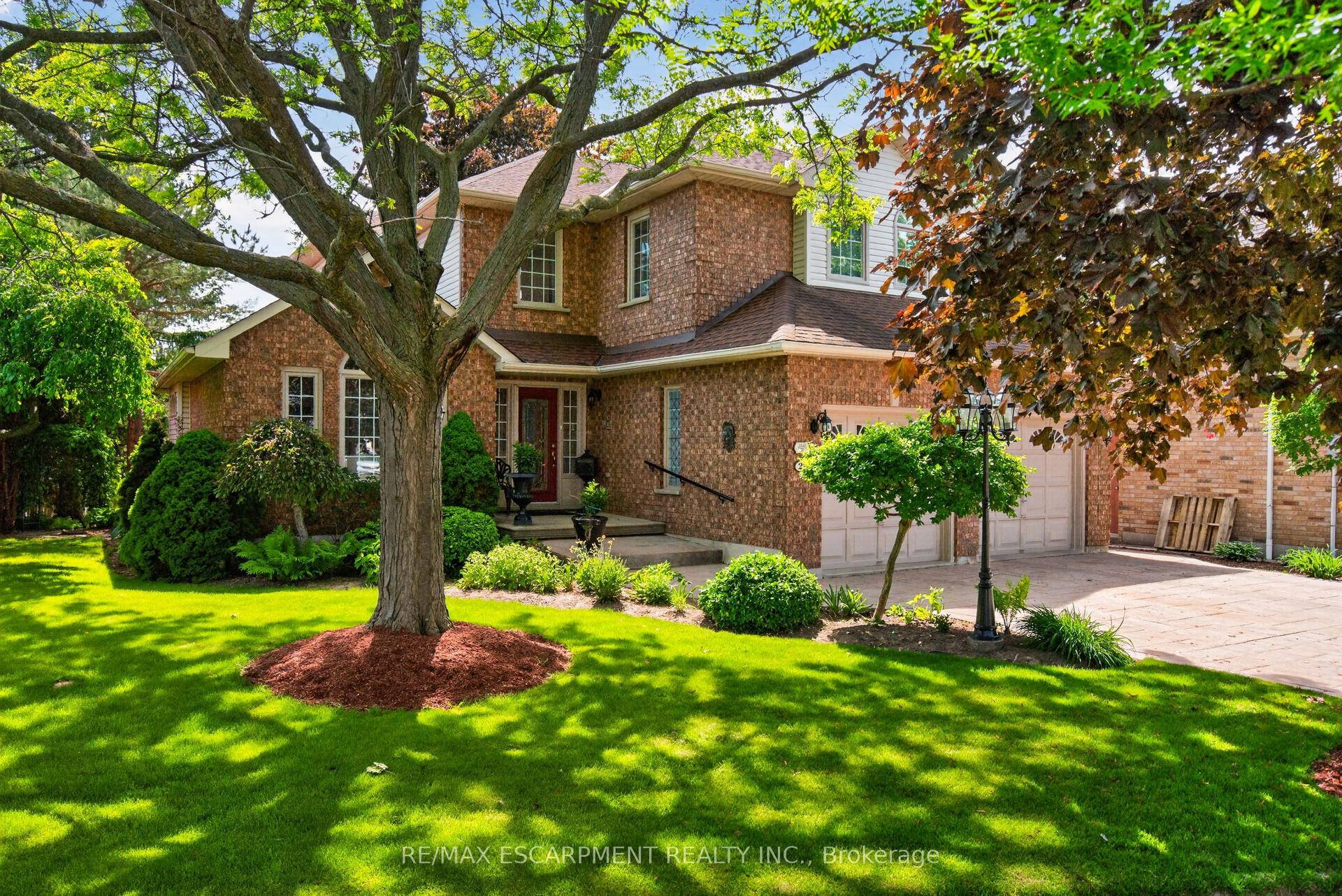 21 Fern Avenue — photo 1