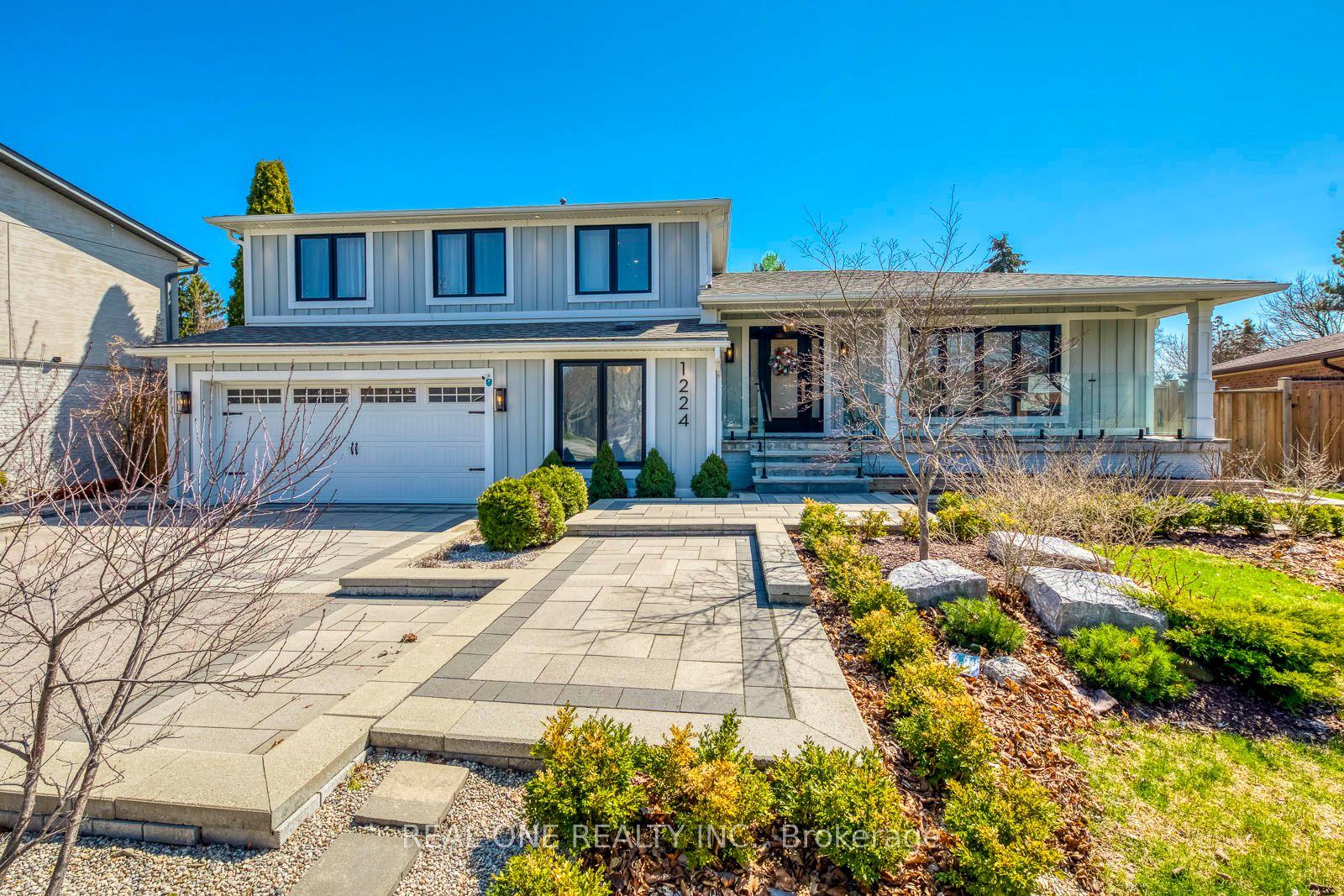 1224 Willowbrook Drive, Oakville — Detached for sale, photo 1