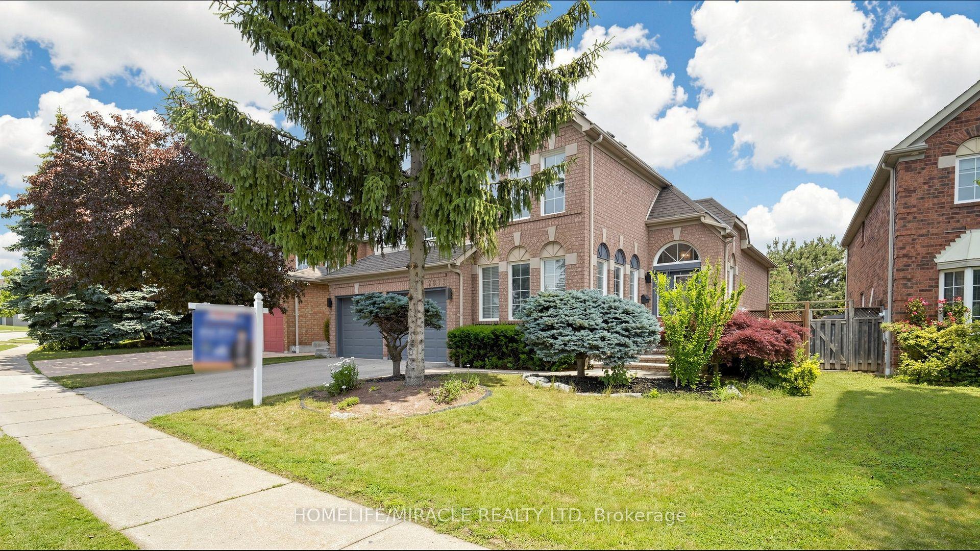 2873 Peacock Drive — photo 1