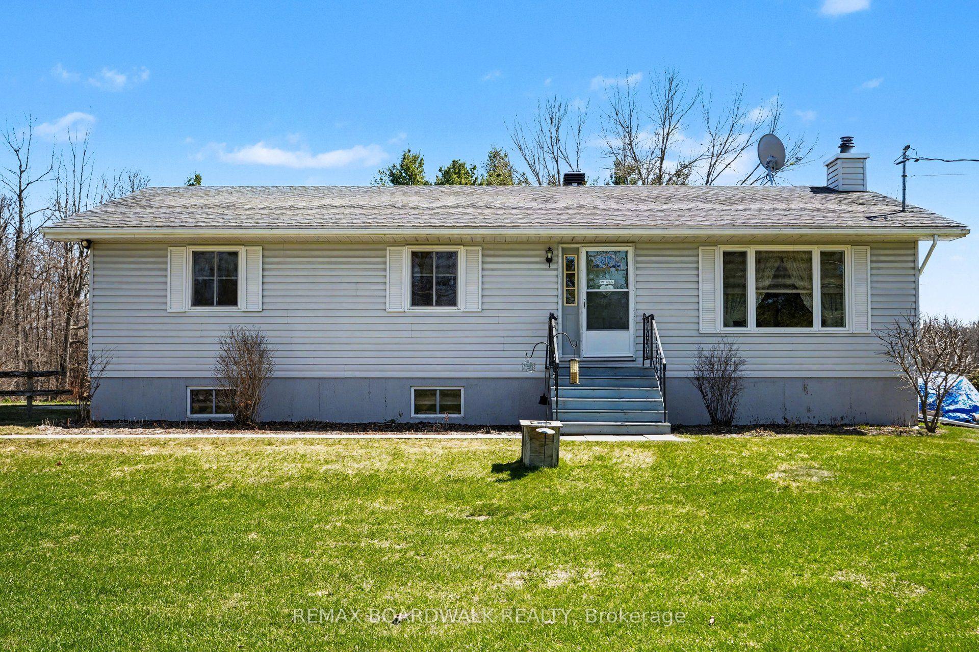 1283 Bathurst 5th Concession — photo 1