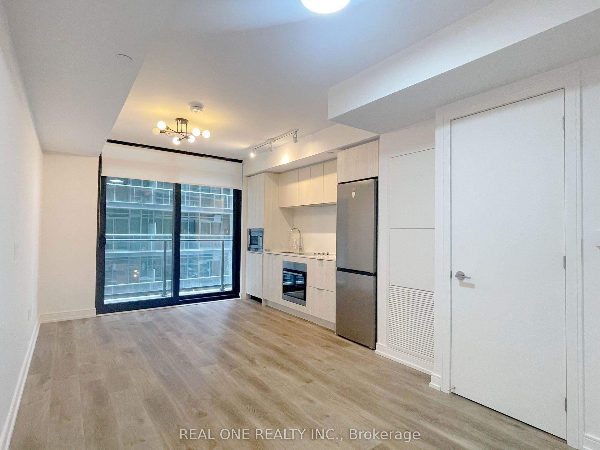 1 Jarvis Street 820 #820, Hamilton — Condo for lease, photo 1