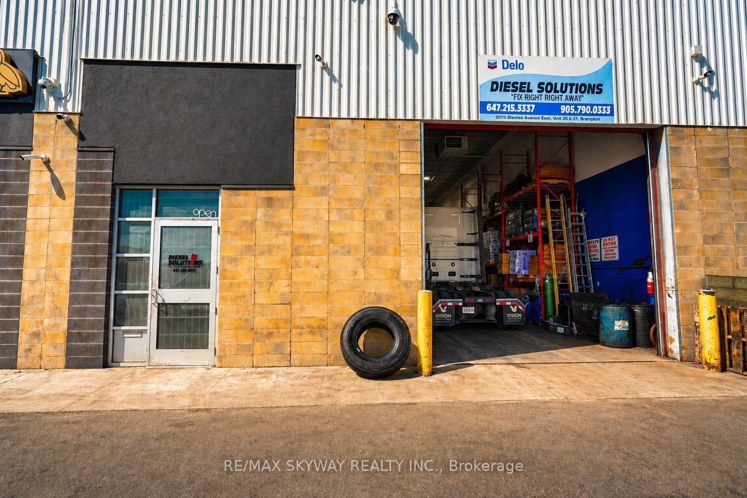 2070 Steeles Avenue E 20 #20, Brampton — Commercial for sale, photo 1