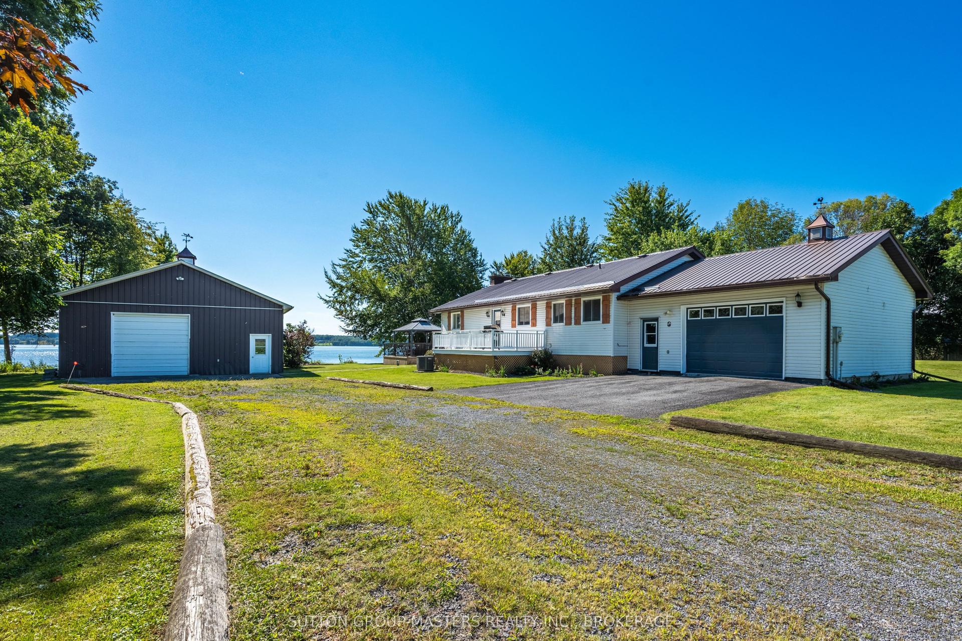 175 Pleasure Pt. Lane, Frontenac Islands — Detached for sale, photo 1