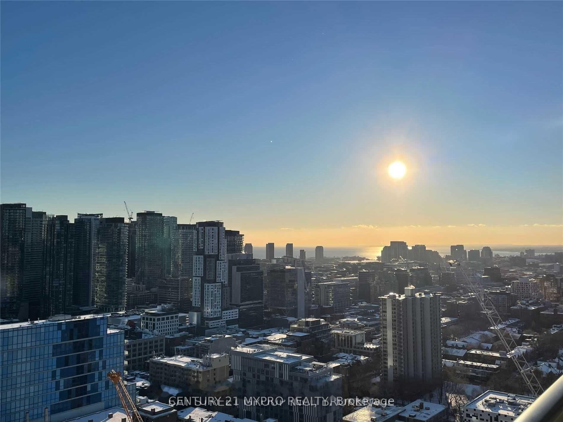 426 University Avenue 3505 #3505, Toronto — Condo for lease, photo 1
