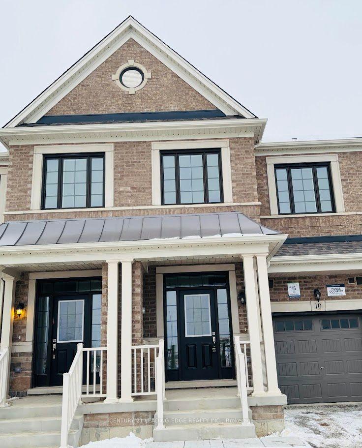 10 Reigate Avenue — photo 1