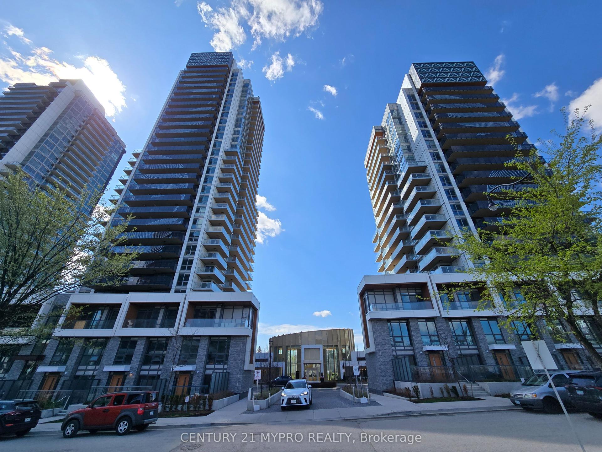 27 Mcmahon Drive 1806 #1806 — photo 1