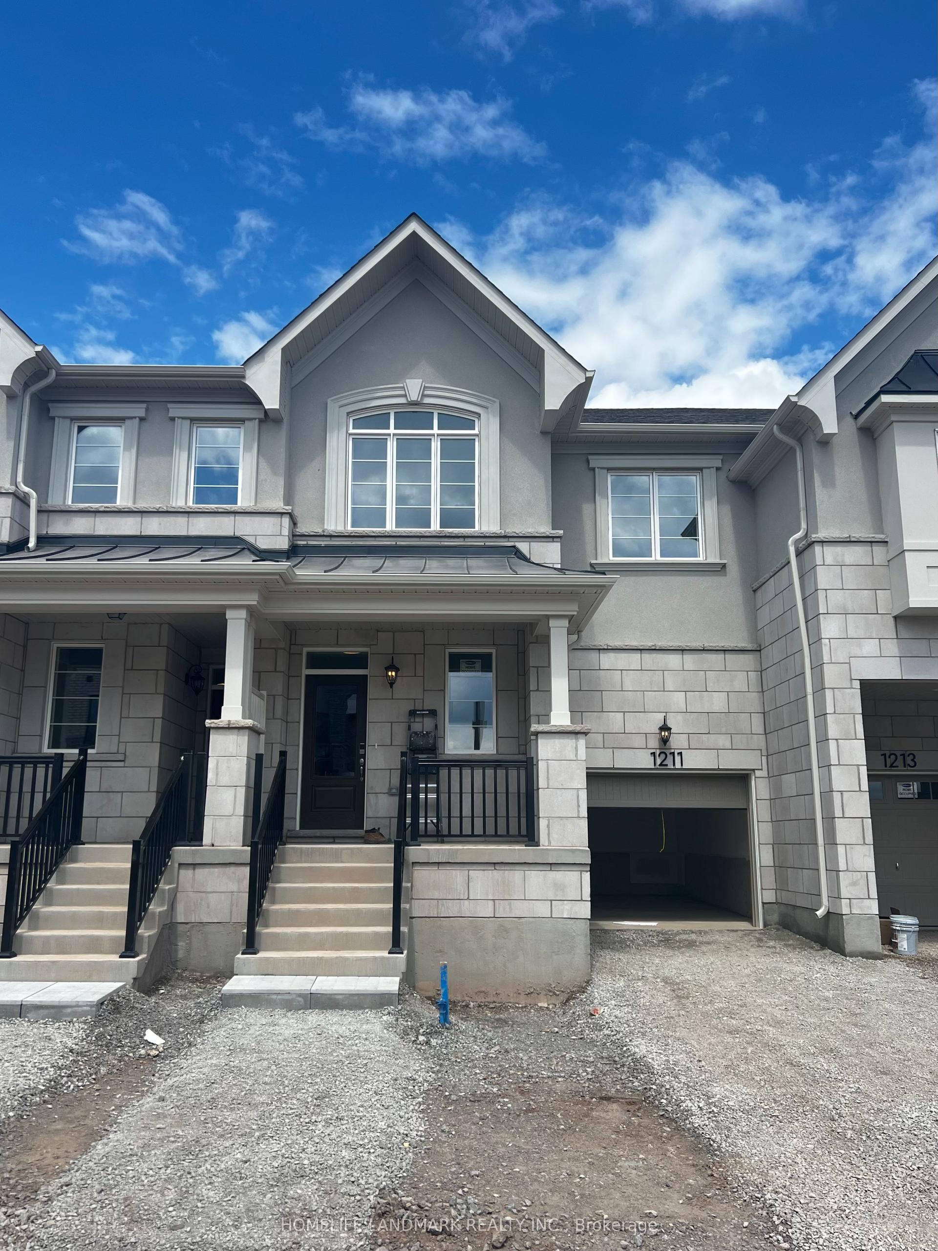 1211 Granary Street, Oakville — Townhouse for lease, photo 1