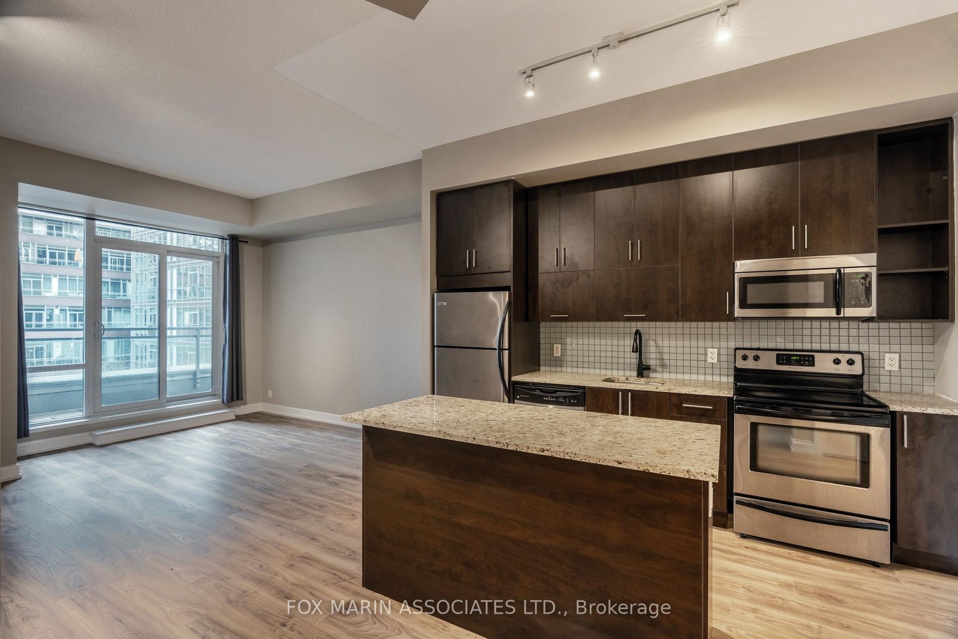 112 George Street 403 #403 — photo 1