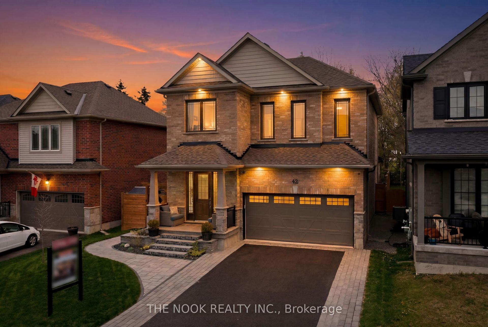 42 Drummond Street — photo 1