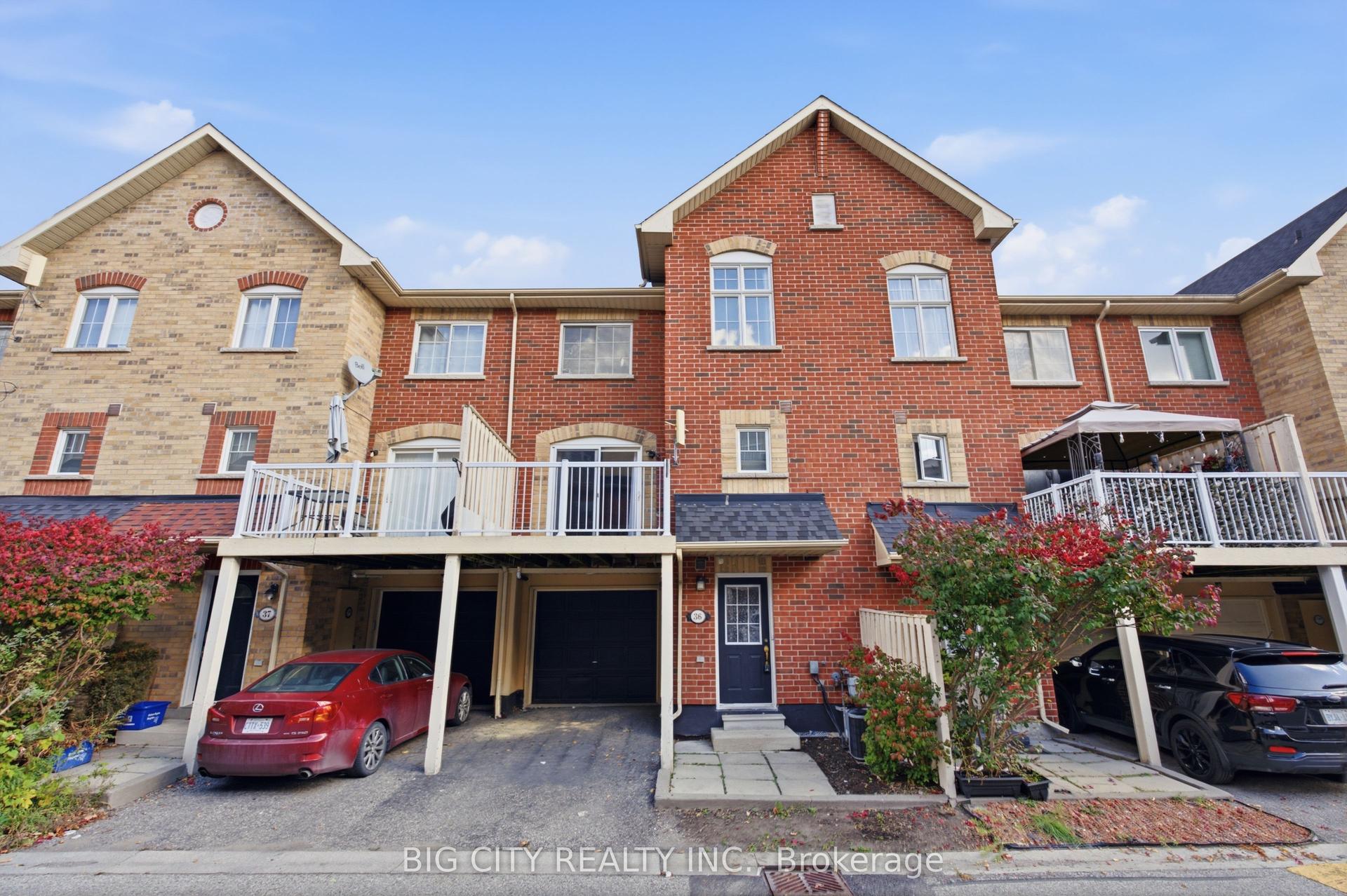 1775 Valley Farm Road 36 #36, Pickering — Townhouse for lease, photo 1