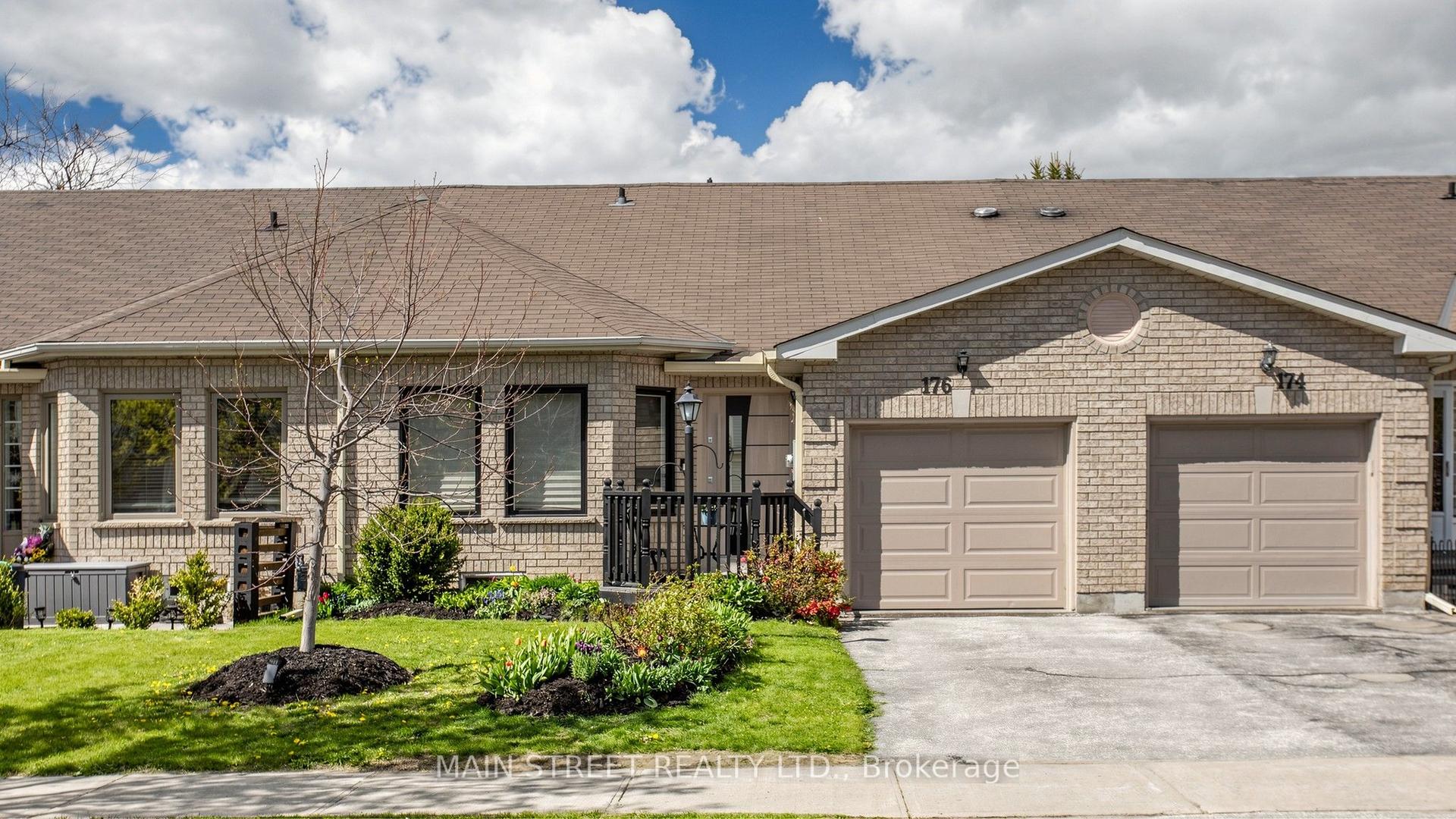 176 Mainprize Crescent — photo 1
