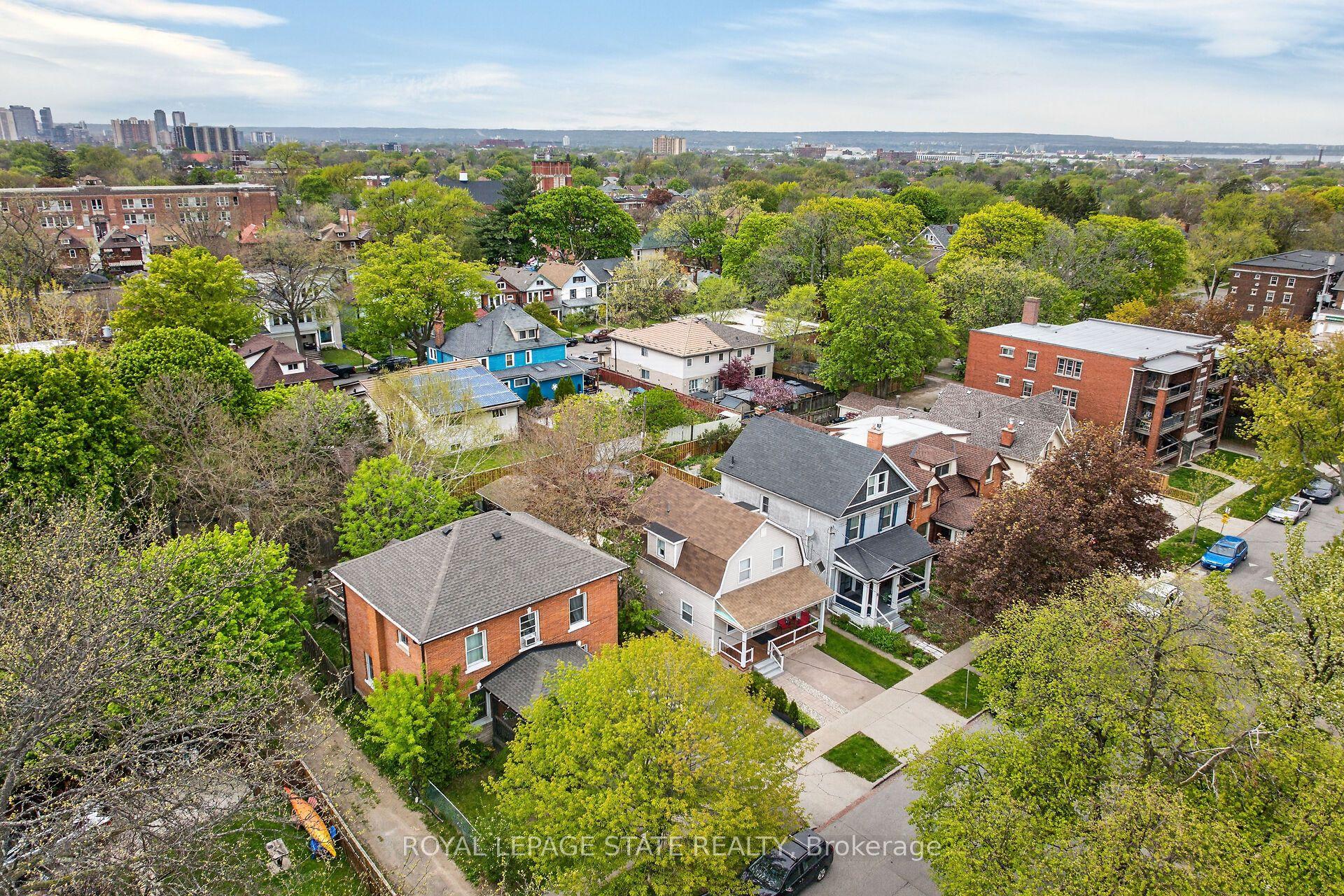 172 Prospect Street S — photo 1