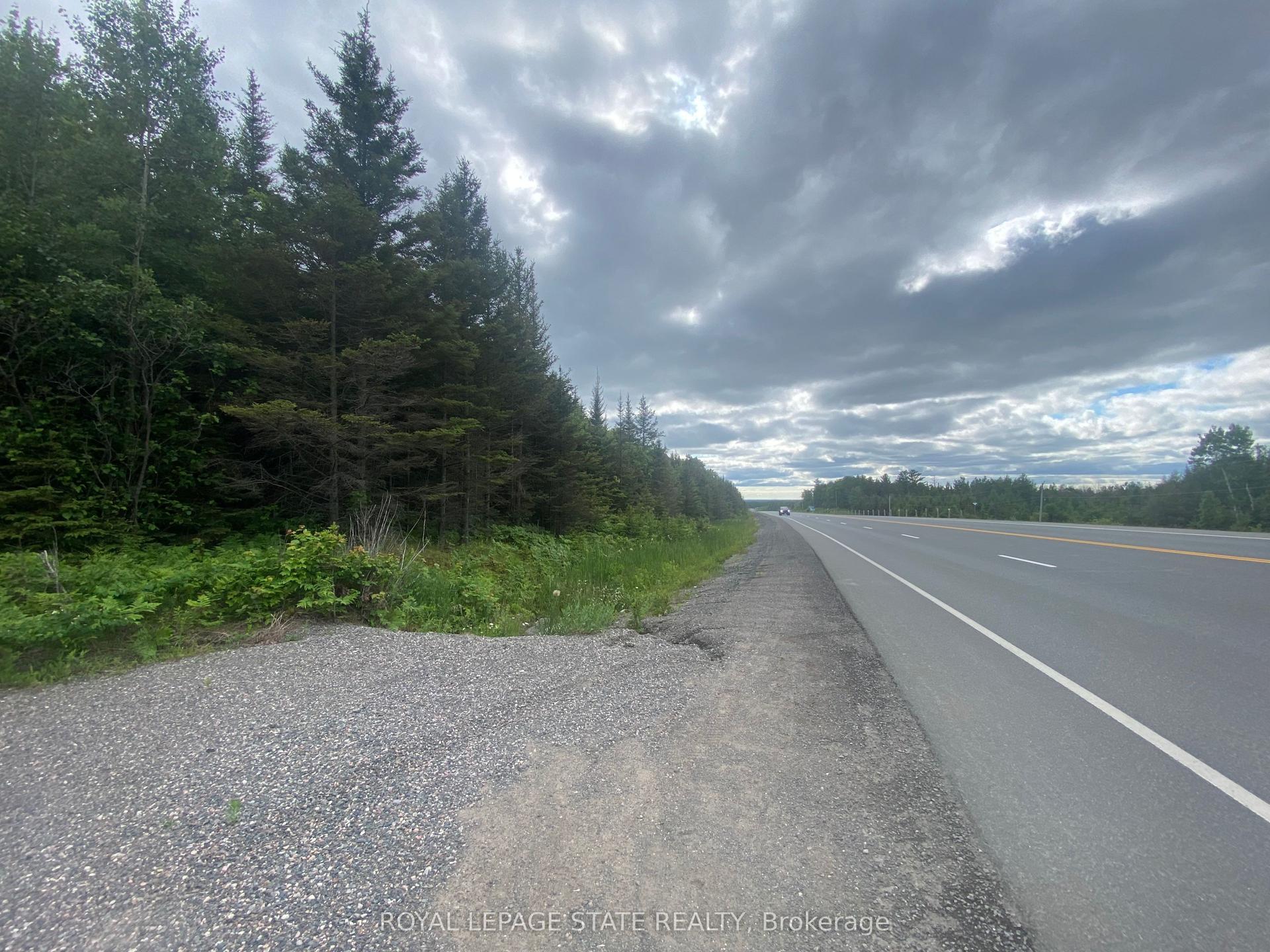 Lot 1 ON-17 / Trans Canada Highway — photo 1