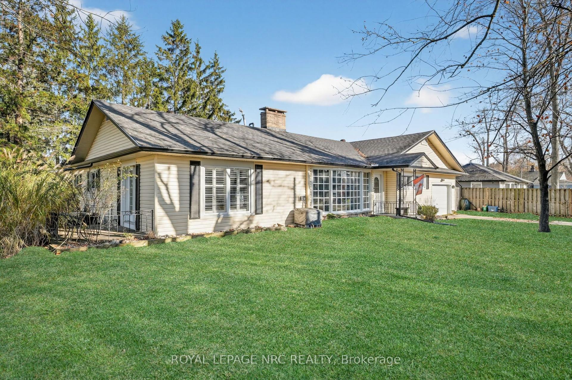 3208 Young Avenue, Fort Erie — Detached for sale, photo 1