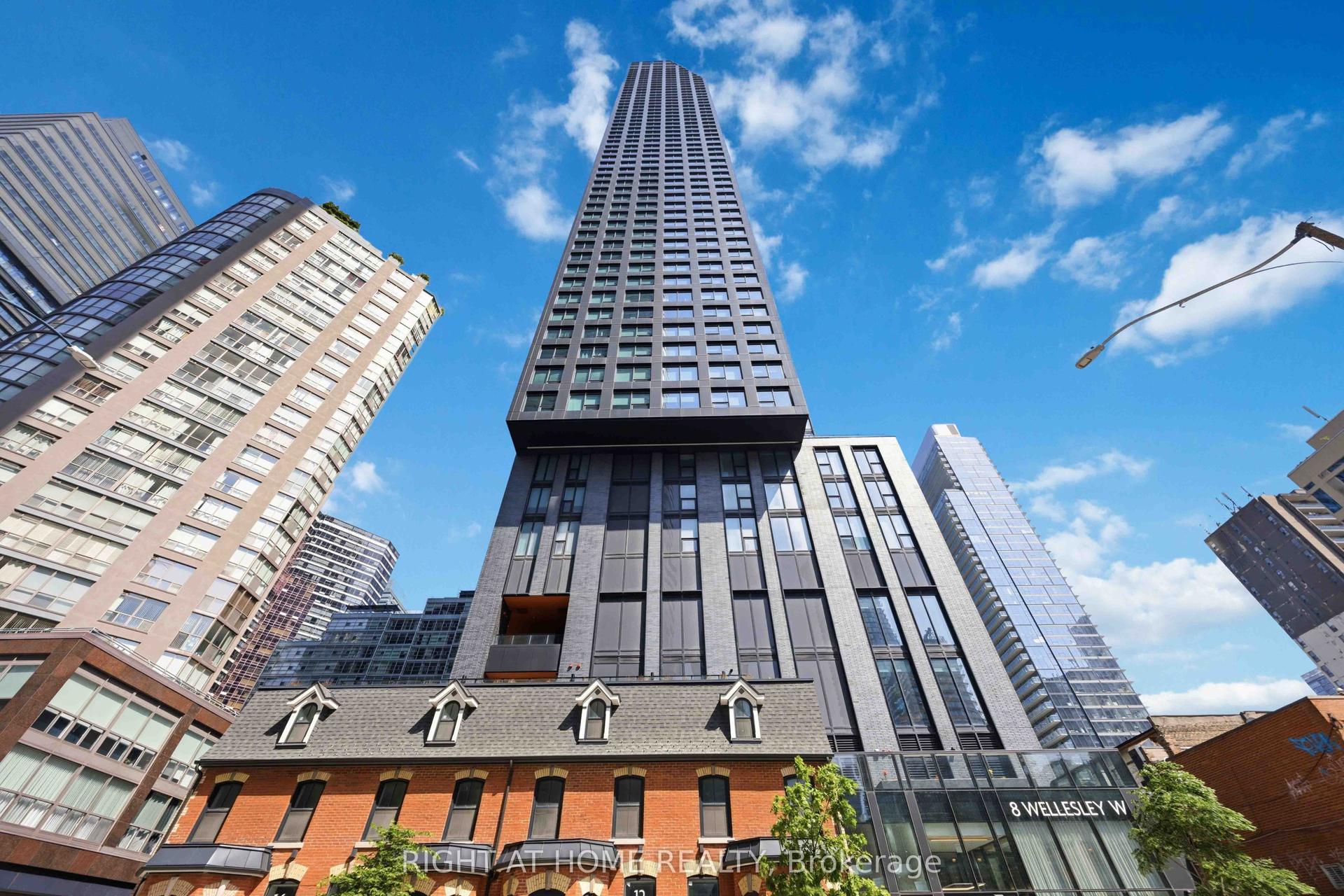 8 WELLESLEY Street W 5110 #5110, Toronto — Condo for sale, photo 1