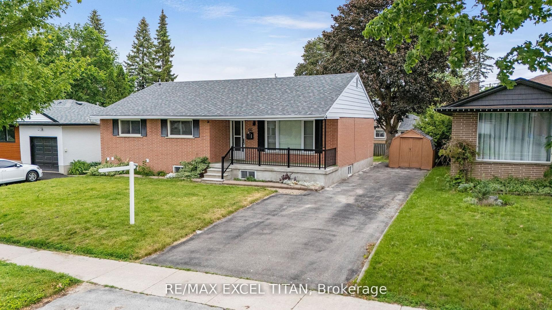 66 Marion Crescent — photo 1