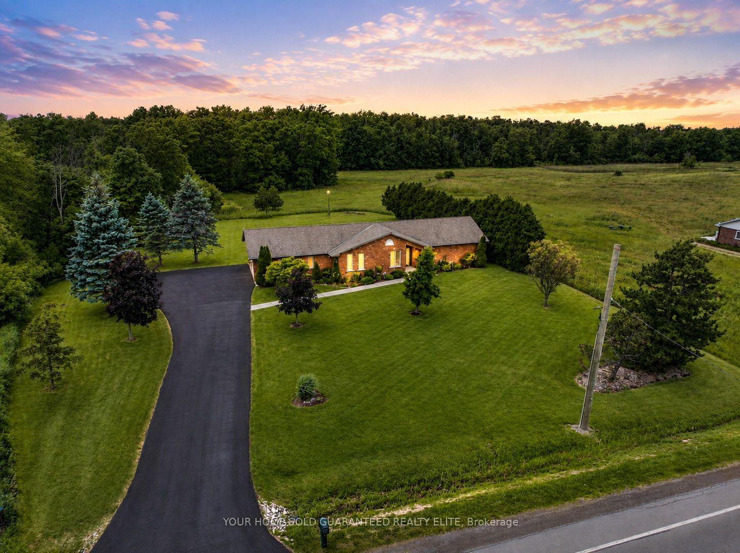 398 Mountain Road, Grimsby — Detached for sale, photo 1