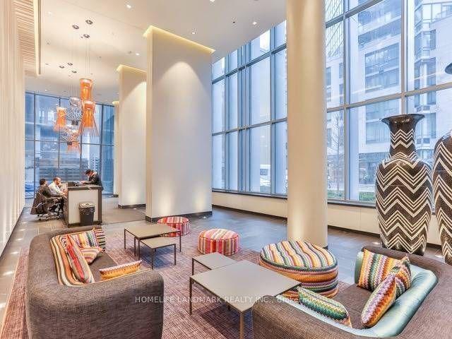 42 Charles Street E 3809 #3809, Toronto — Condo for lease, photo 1