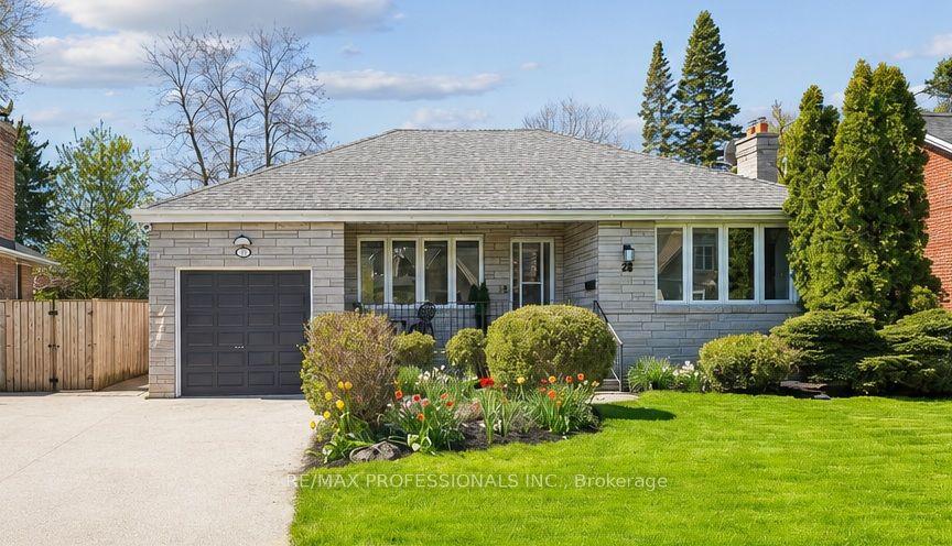 28 Spring Garden Road — photo 1