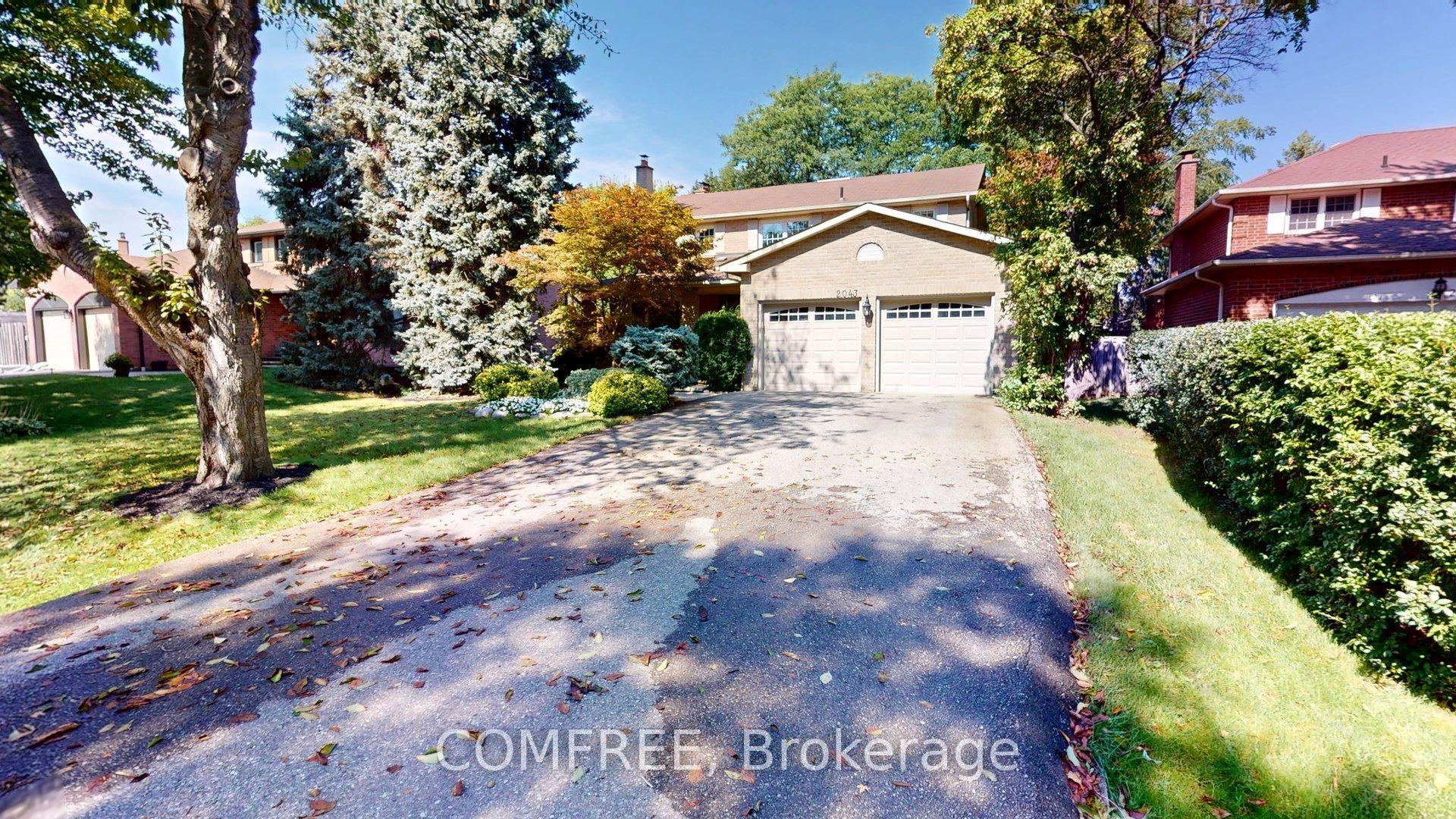 2043 Burbank Drive, Mississauga — Detached for sale, photo 1