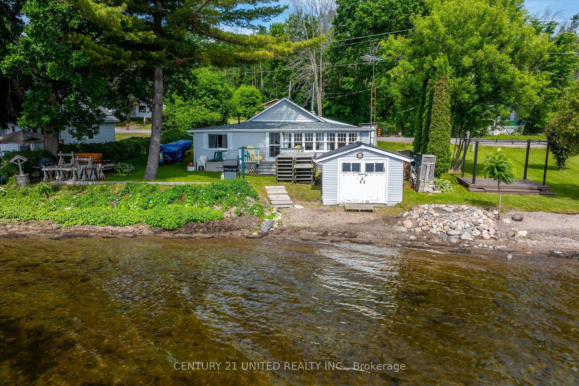 221 Paudash Street — photo 1